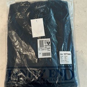 Lands End 100% cashmere men’s crewneck sweater in true navy